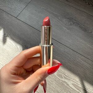Becca Ultimate Lipstick Love in Mauve